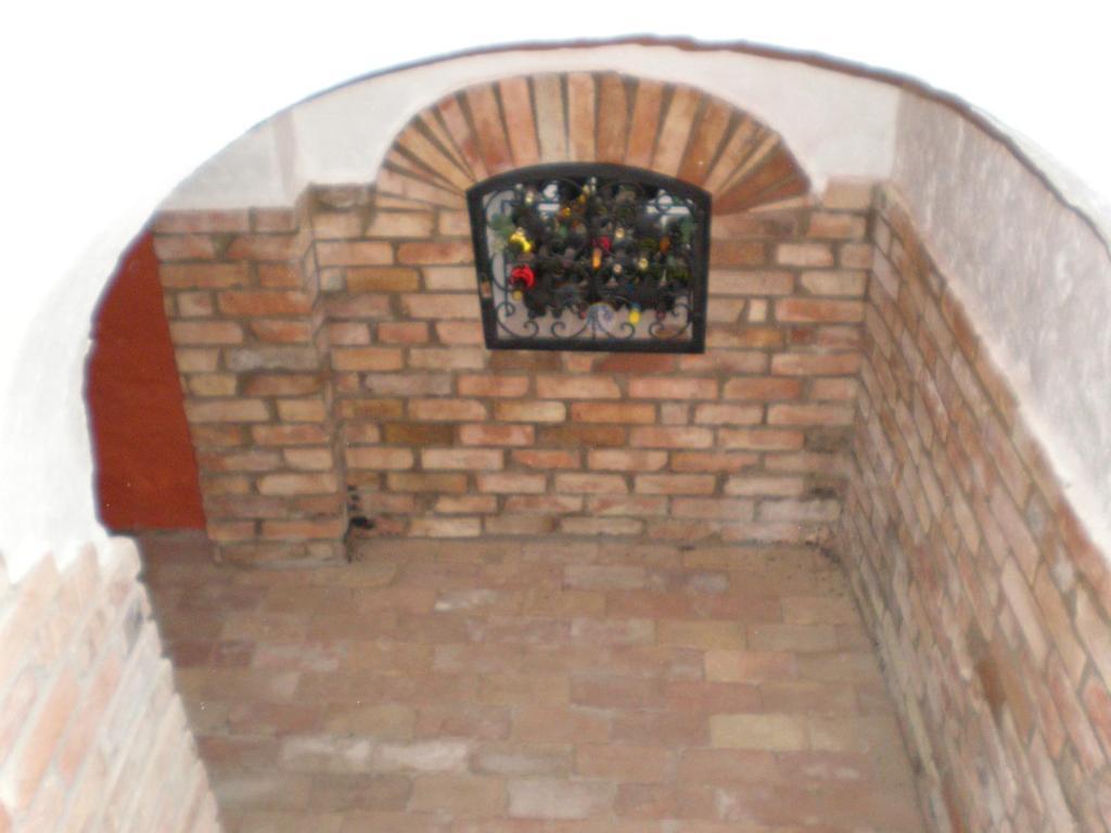 Szekely Vendeghaz Hotel Strigoniu Exterior foto